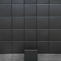 Lattialaatta Arredo Liva 15x15cm, matta, musta